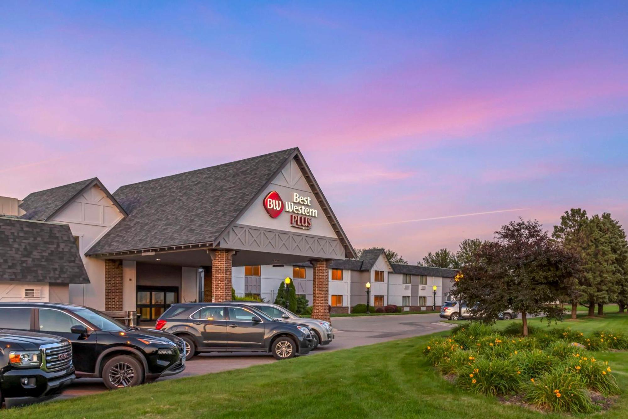 Best Western Plus New Ulm Екстер'єр фото